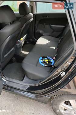 Универсал Hyundai i30 2010 в 