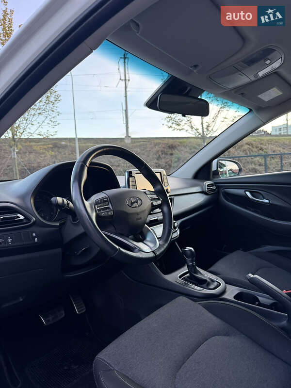 Хетчбек Hyundai i30 2021 в Ірпені
