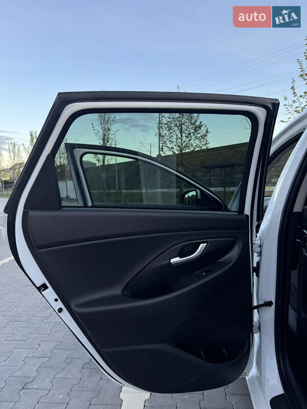 Хетчбек Hyundai i30 2021 в Ірпені