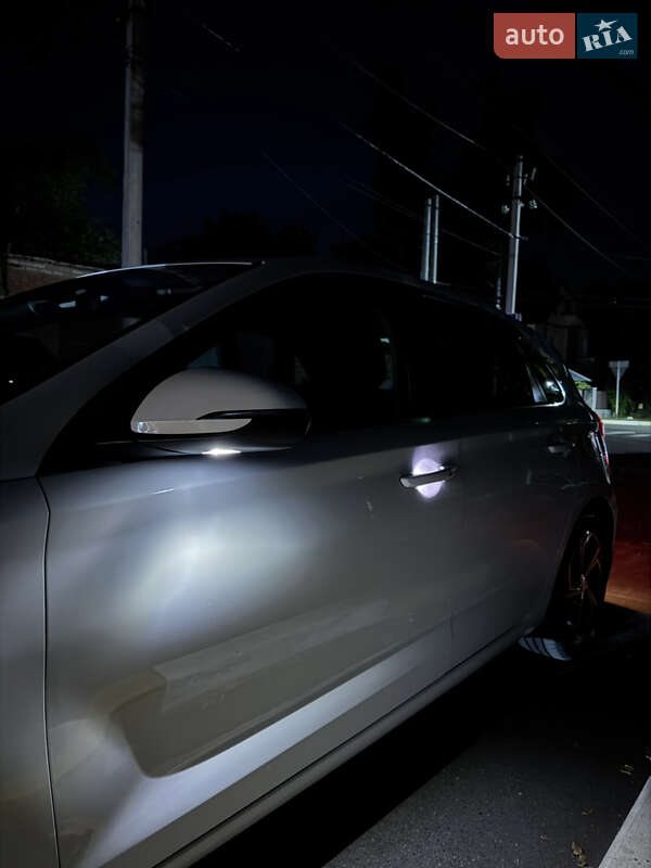Хетчбек Hyundai i30 2021 в Ірпені