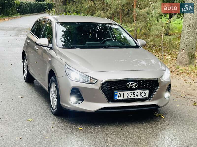 Универсал Hyundai i30 2020 в Киеве