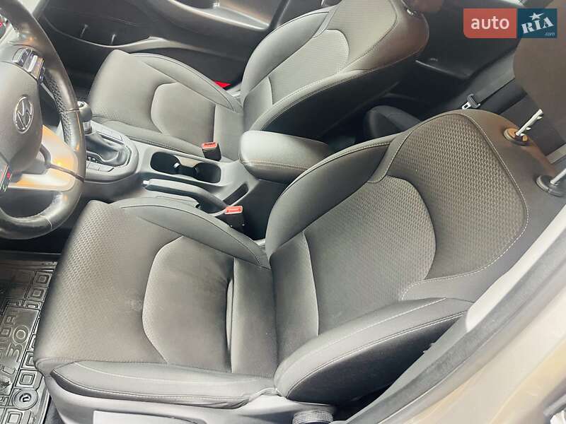 Универсал Hyundai i30 2020 в Киеве