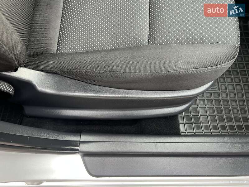 Универсал Hyundai i30 2011 в Киеве