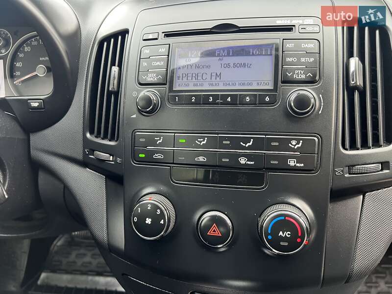 Универсал Hyundai i30 2011 в Киеве