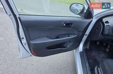 Хэтчбек Hyundai i30 2011 в 