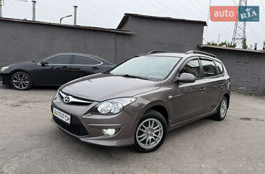 Універсал Hyundai i30 2011 в Києві