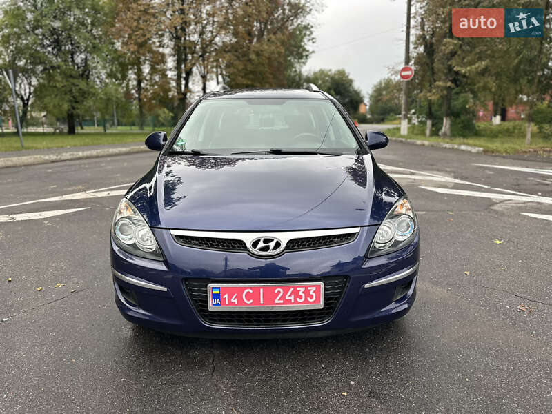 Универсал Hyundai i30 2010 в Виннице