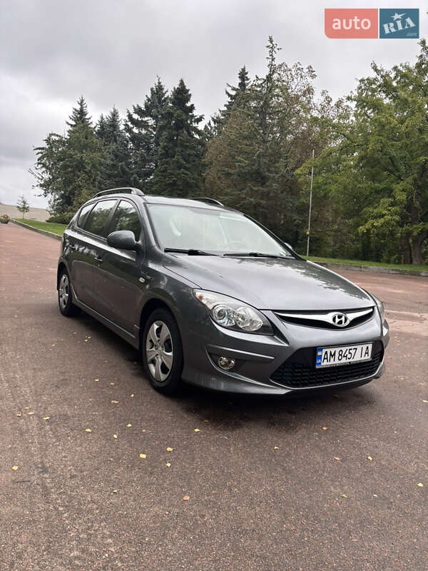 Hyundai i30 2010