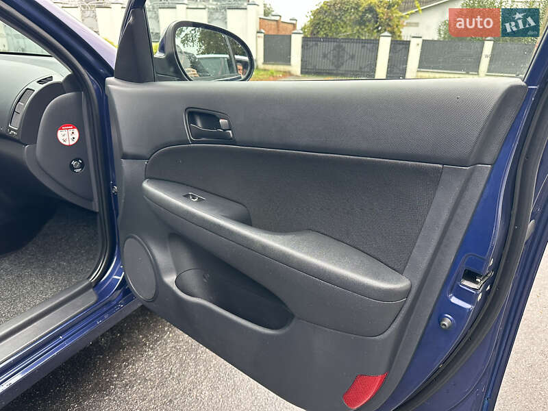 Универсал Hyundai i30 2010 в Виннице