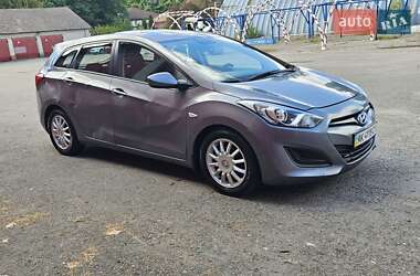 Универсал Hyundai i30 2013 в 