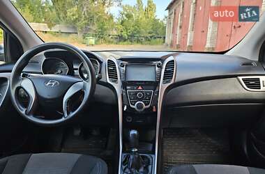 Универсал Hyundai i30 2013 в 