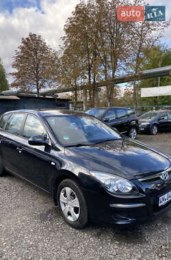 Универсал Hyundai i30 2009 в 