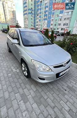 Універсал Hyundai i30 2008 в Черкасах
