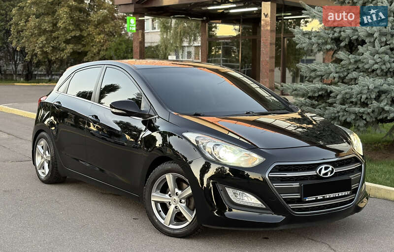 Хэтчбек Hyundai i30 2012 в Кременчуге