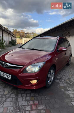 Универсал Hyundai i30 2011 в 