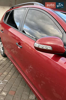Универсал Hyundai i30 2011 в 