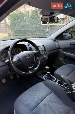 Универсал Hyundai i30 2011 в 