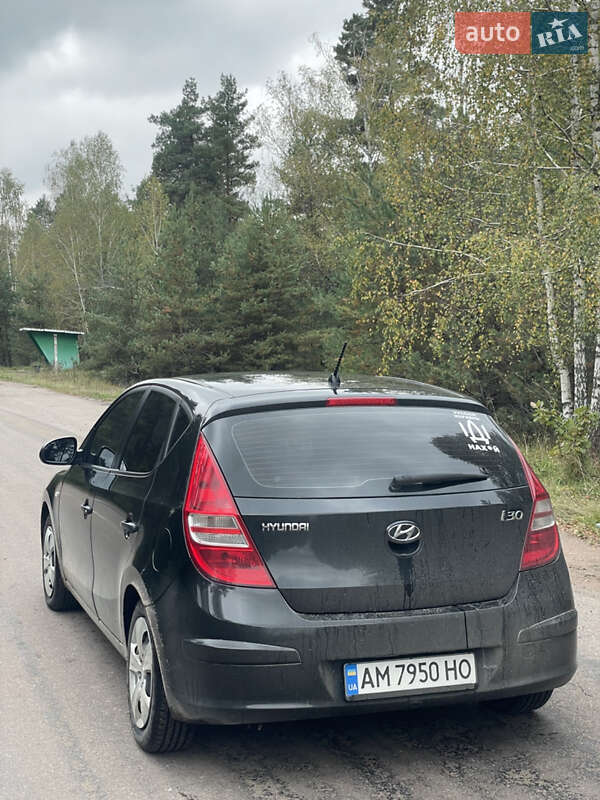 Хетчбек Hyundai i30 2009 в Житомирі