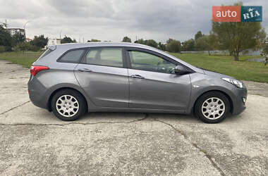 Универсал Hyundai i30 2013 в 