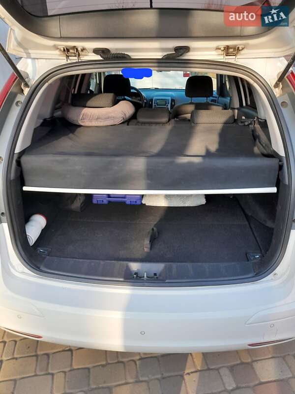 Универсал Hyundai i30 2012 в Киеве