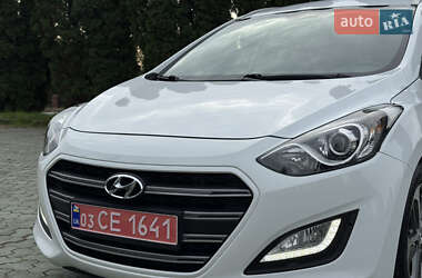 Универсал Hyundai i30 2016 в 
