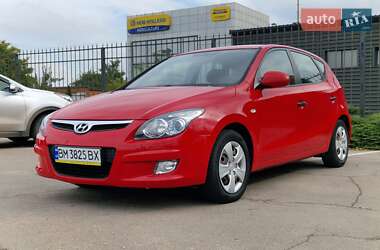 Хэтчбек Hyundai i30 2009 в Сумах