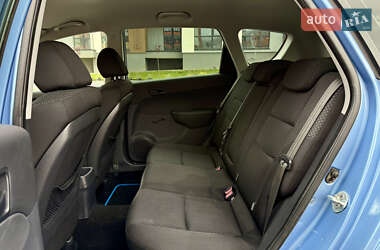 Універсал Hyundai i30 2012 в  фото 28 Універсал Hyundai i30 2012 в