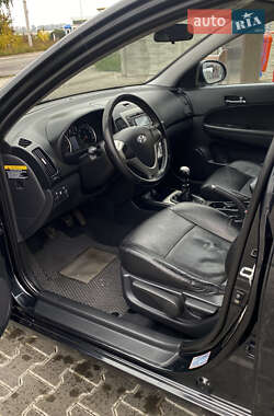 Универсал Hyundai i30 2008 в 
