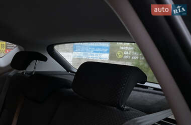 Хэтчбек Hyundai i30 2009 в 
