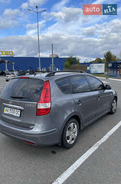 Универсал Hyundai i30 2011 в 