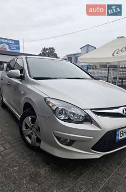 Хэтчбек Hyundai i30 2011 в Броварах