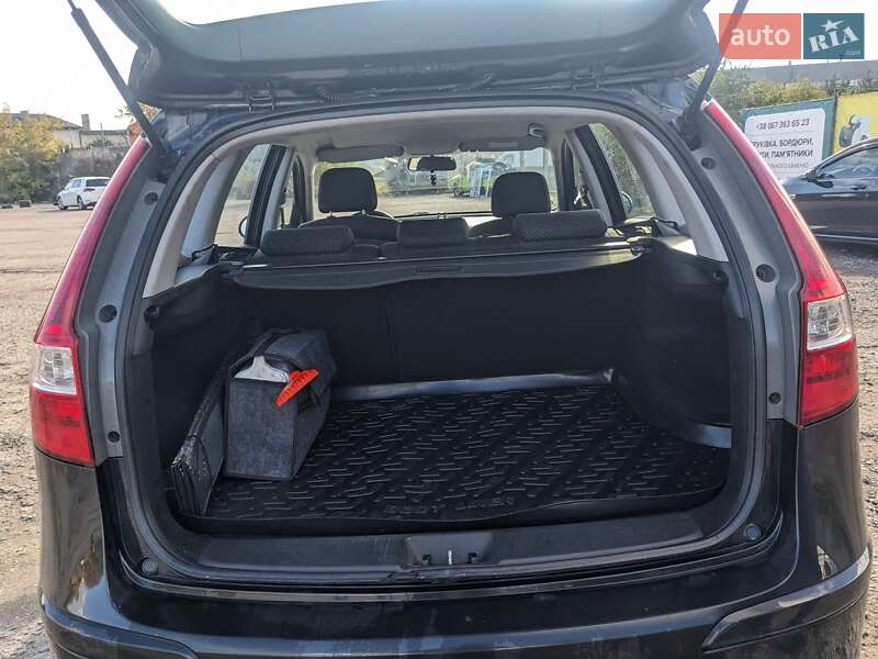 Универсал Hyundai i30 2011 в Ровно фото 18 Универсал Hyundai i30 2011 в Ровно