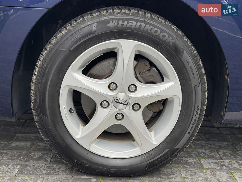 Хэтчбек Hyundai i30 2008 в Полтаве