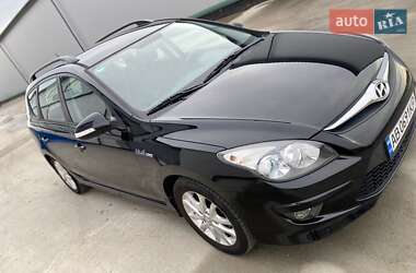 Универсал Hyundai i30 2012 в 