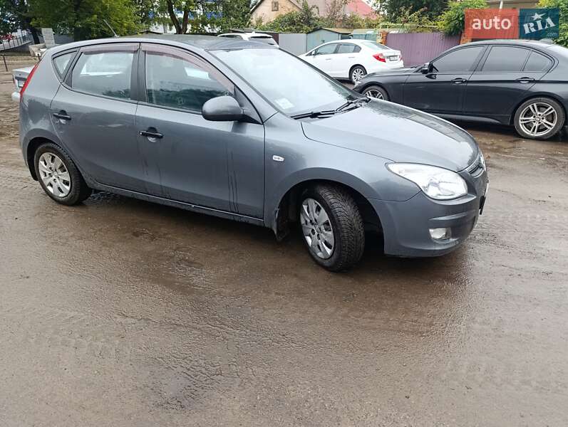 Хэтчбек Hyundai i30 2009 в Одессе