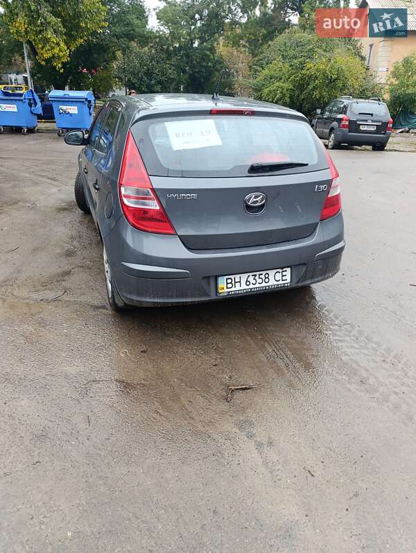 Хэтчбек Hyundai i30 2009 в Одессе