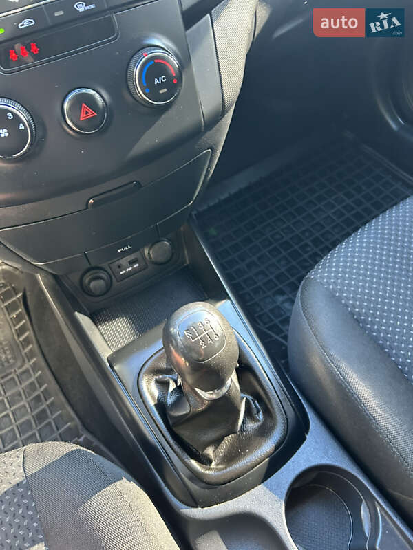 Универсал Hyundai i30 2011 в Виннице