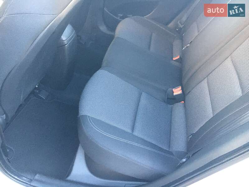 Хэтчбек Hyundai i30 2012 в Одессе фото 22 Хэтчбек Hyundai i30 2012 в Одессе