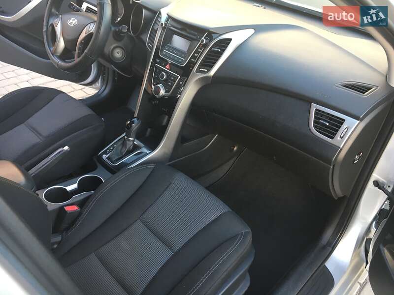 Хэтчбек Hyundai i30 2012 в Одессе фото 25 Хэтчбек Hyundai i30 2012 в Одессе