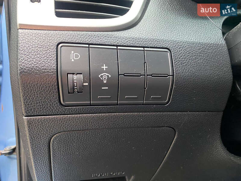 Хетчбек Hyundai i30 2012 в Одесі фото 7 Хетчбек Hyundai i30 2012 в Одесі