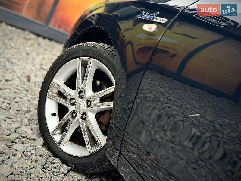 Универсал Hyundai i30 2009 в Стрые