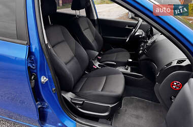 Хэтчбек Hyundai i30 2008 в 