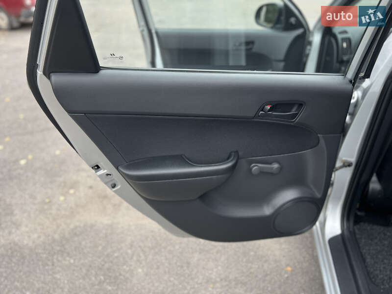 Универсал Hyundai i30 2008 в Виннице