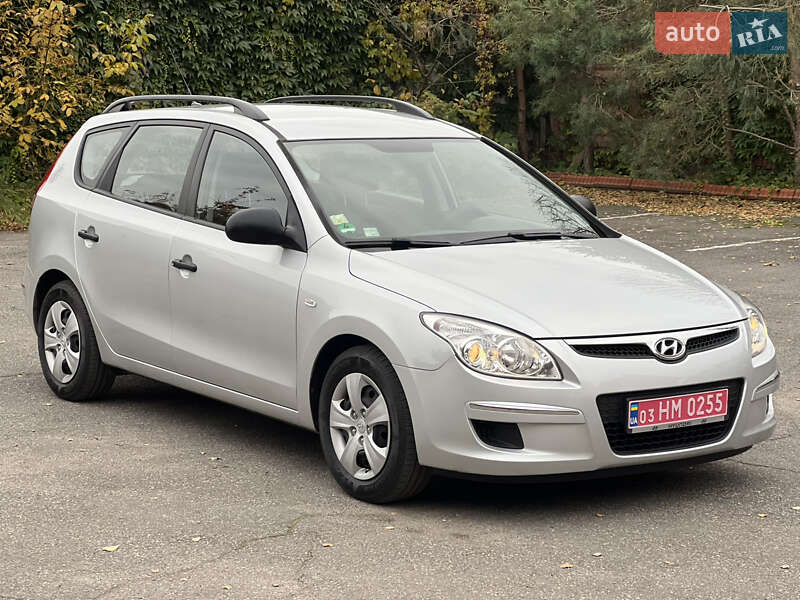 Универсал Hyundai i30 2008 в Виннице