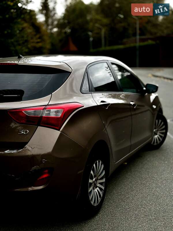 Хетчбек Hyundai i30 2012 в Києві