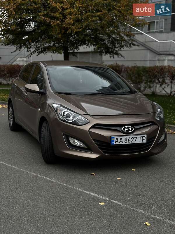 Хетчбек Hyundai i30 2012 в Києві