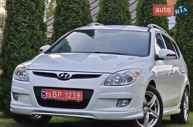 Универсал Hyundai i30 2009 в 