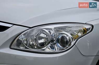 Универсал Hyundai i30 2009 в 