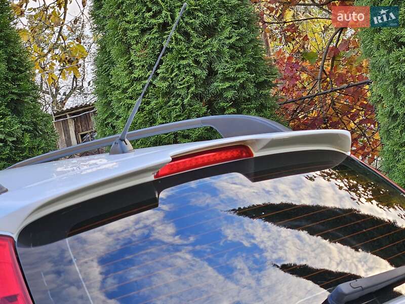 Универсал Hyundai i30 2009 в Бориславе