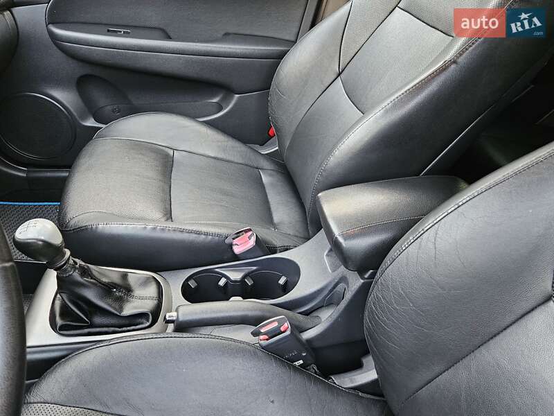 Универсал Hyundai i30 2009 в Бориславе